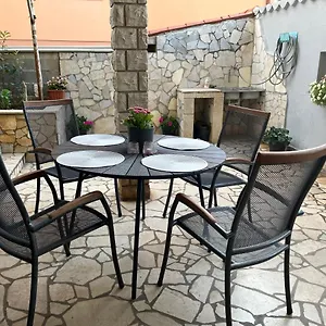 Apartment A & N With Free Private Parking, Pula